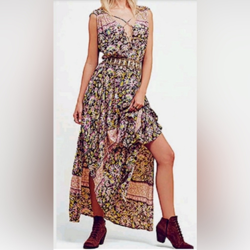 Free People Petra Maxi Dress Purple Floral *** Large***